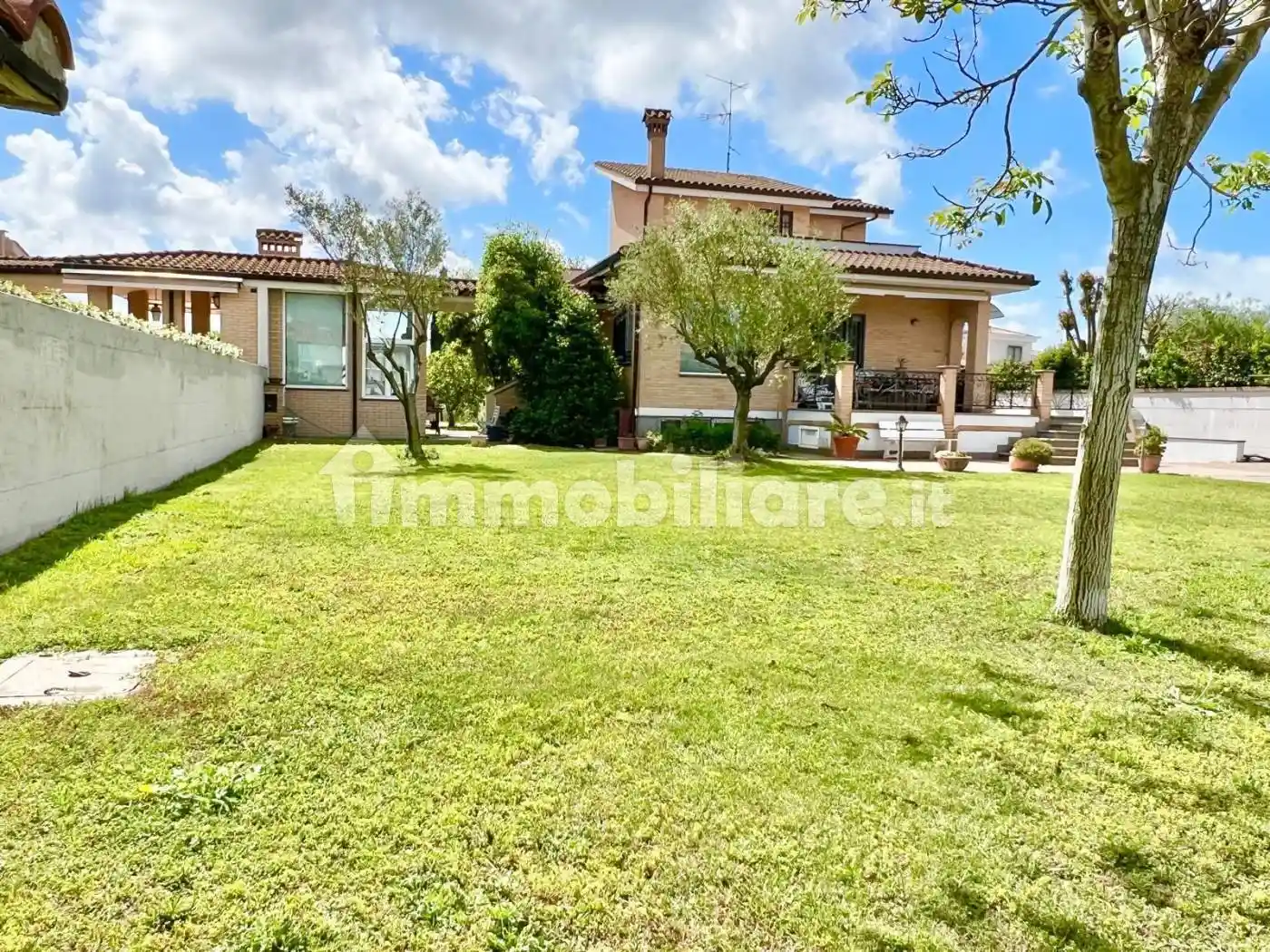 Terratetto unifamiliare via Policrate di Samo, Casal Palocco, Roma - foto 4