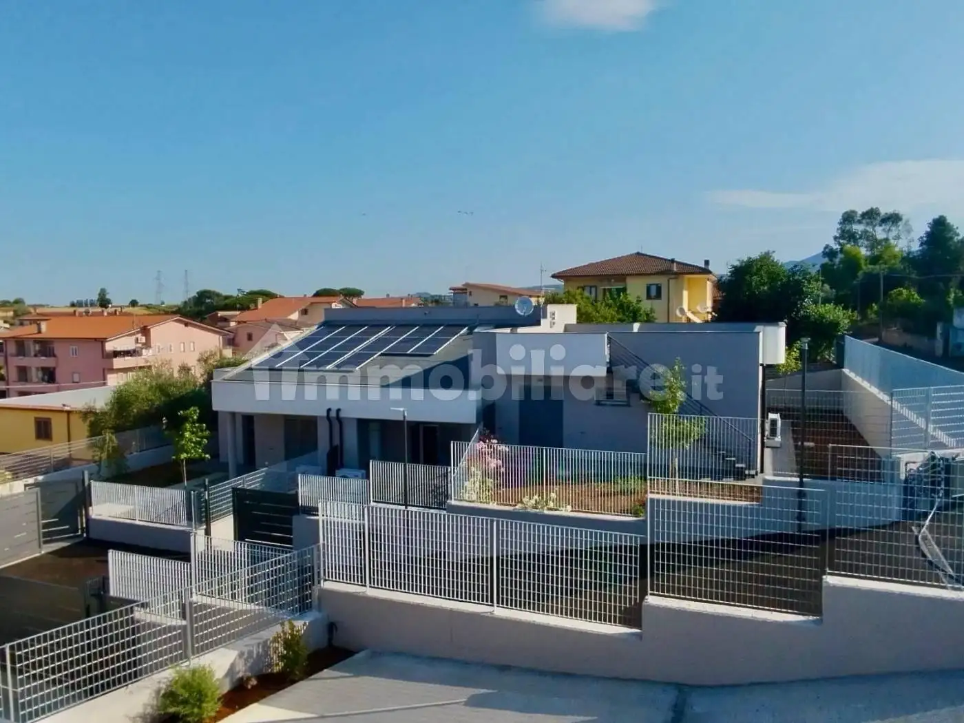 Villa in vendita a Aprilia