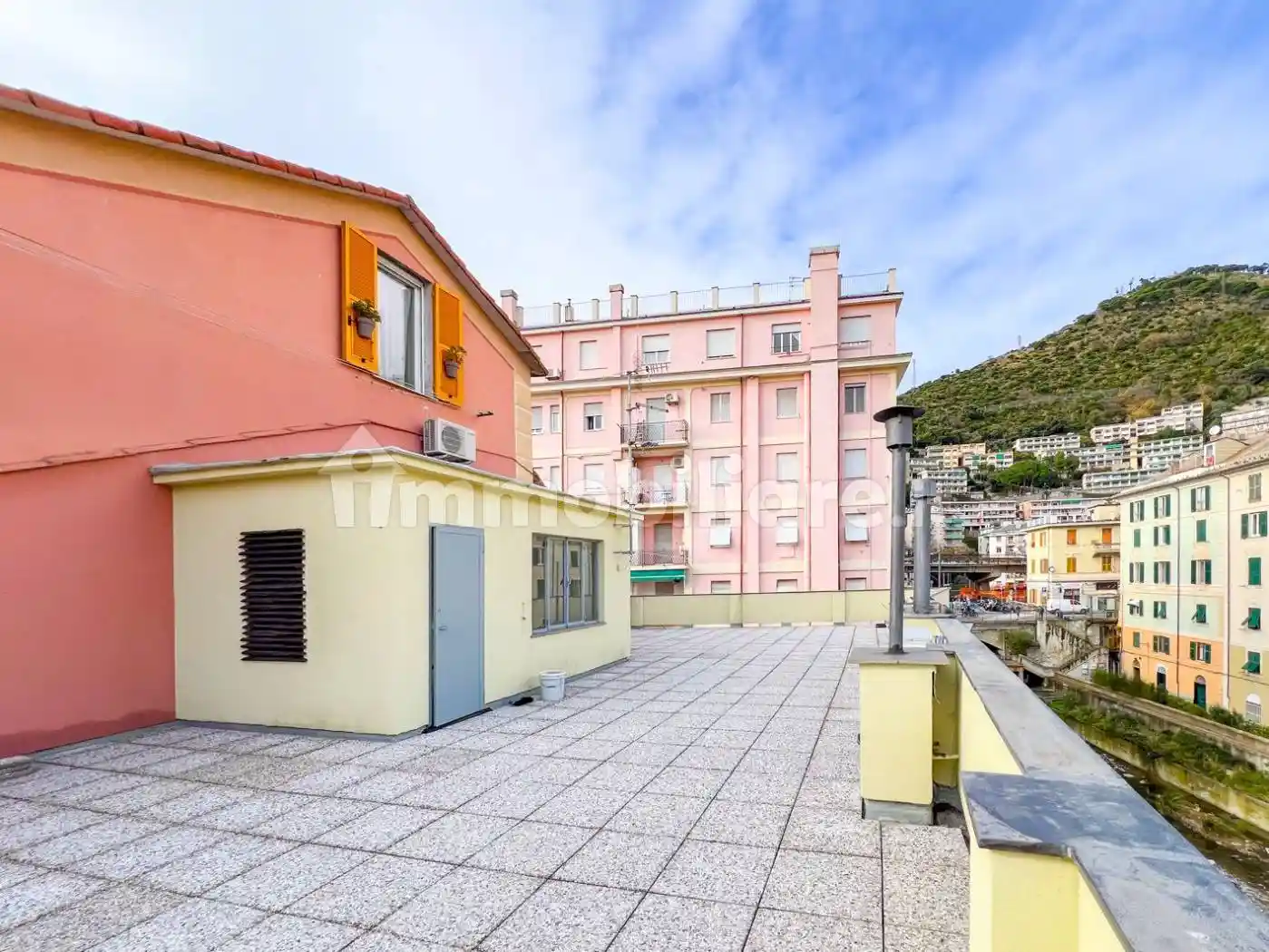 Appartamento in affitto a Genova