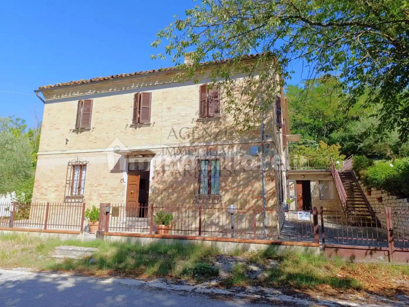 Villa in vendita a Urbino