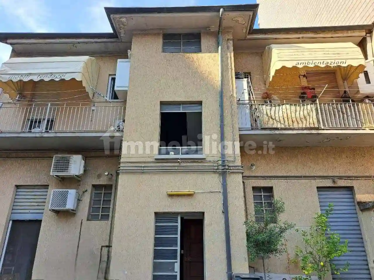 Palazzo - Edificio - foto 2