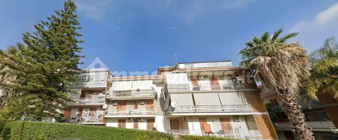 Appartamento in vendita a Aci Catena