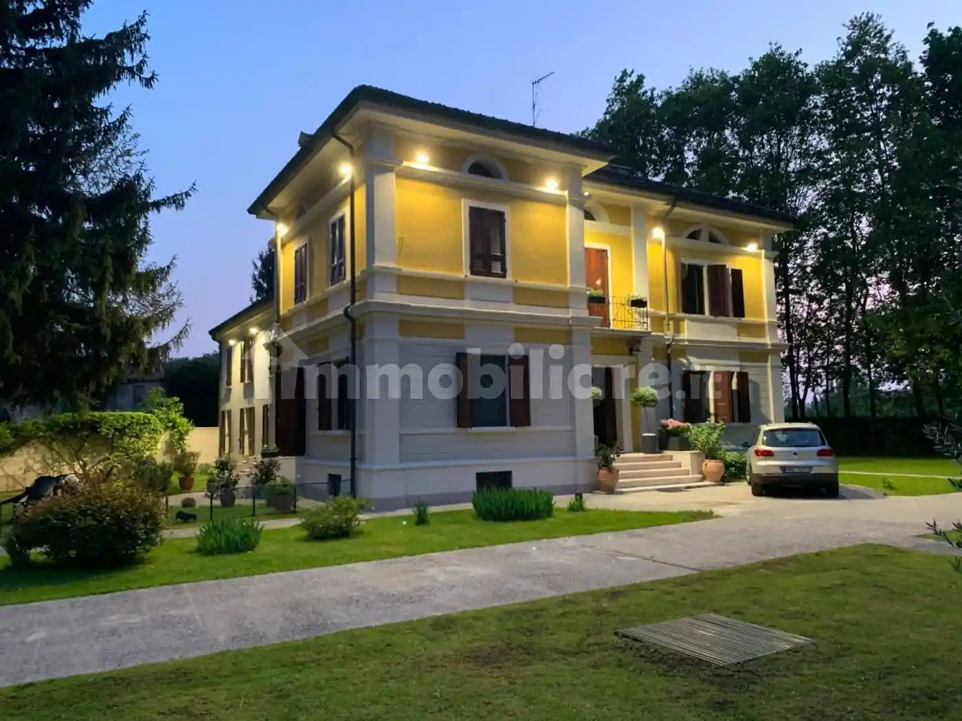 Casa indipendente in affitto a Mantova