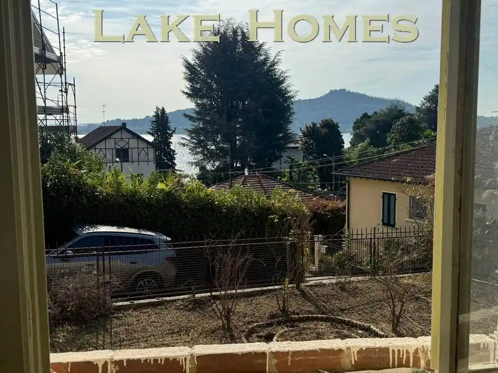 Villa in vendita a Meina