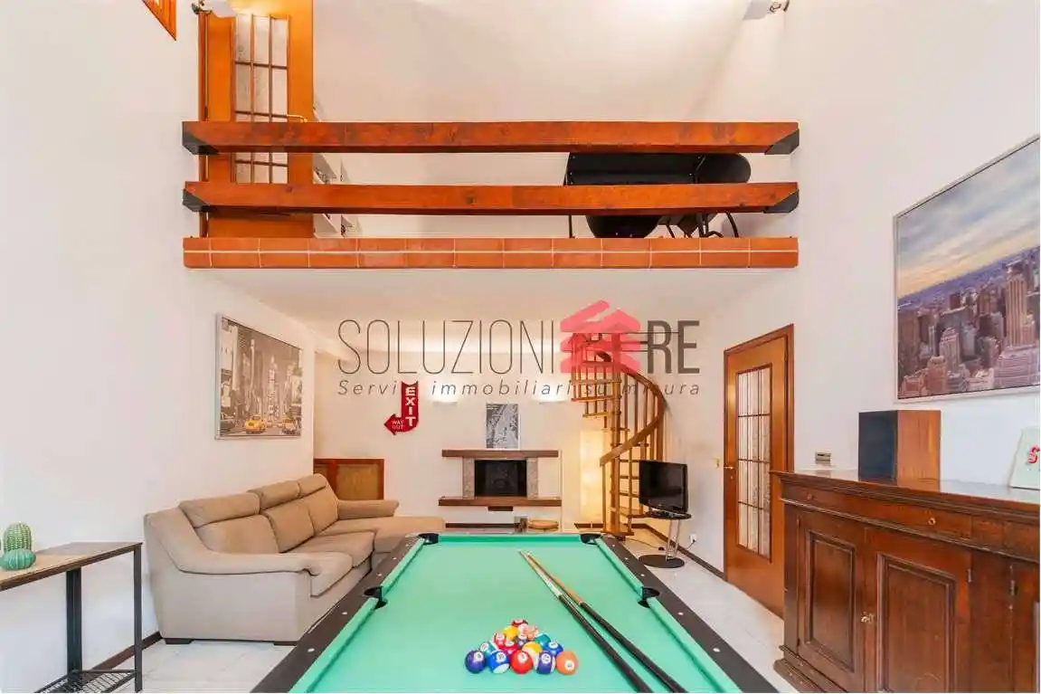 Appartamento in vendita a Novara