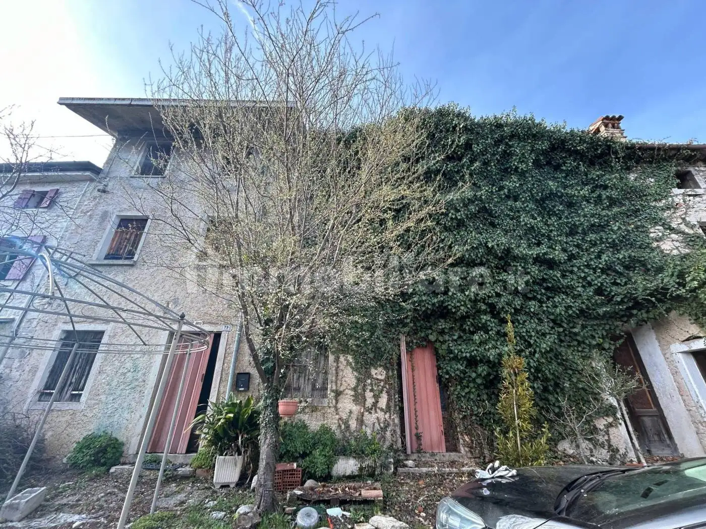 Rustico - Casale in vendita a Miane