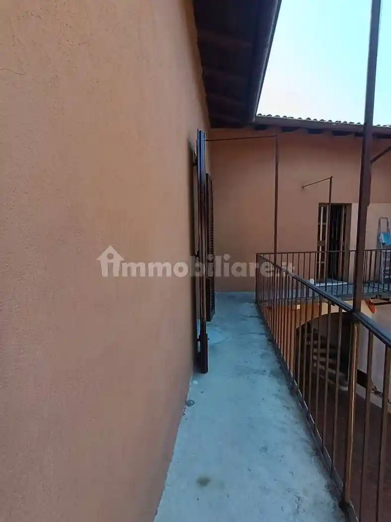 Bilocale via Monsignor Mauro Luigi Moneta, Castello, Lecco - foto 5