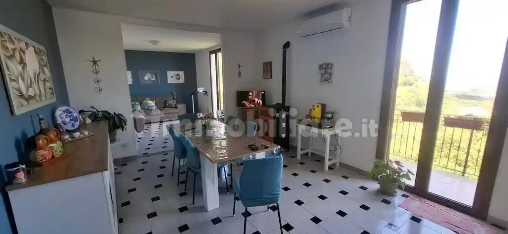 Appartamento in vendita a Carini