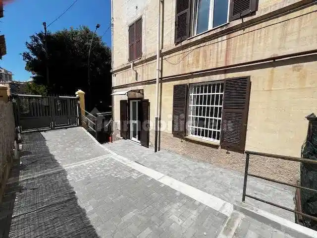Bilocale via Giuseppe Majorana 19A, Quinto, Genova - foto 2