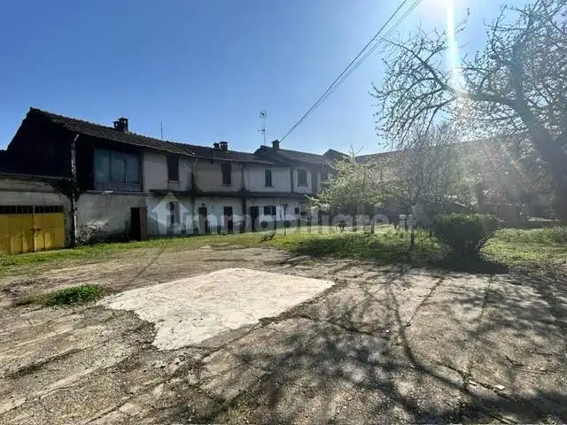 Rustico - Casale in vendita a Borgo San Siro