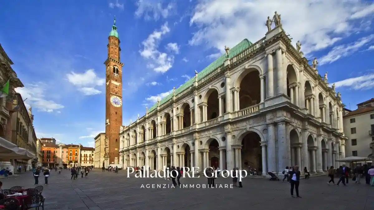 Palazzo - Edificio in vendita a Vicenza