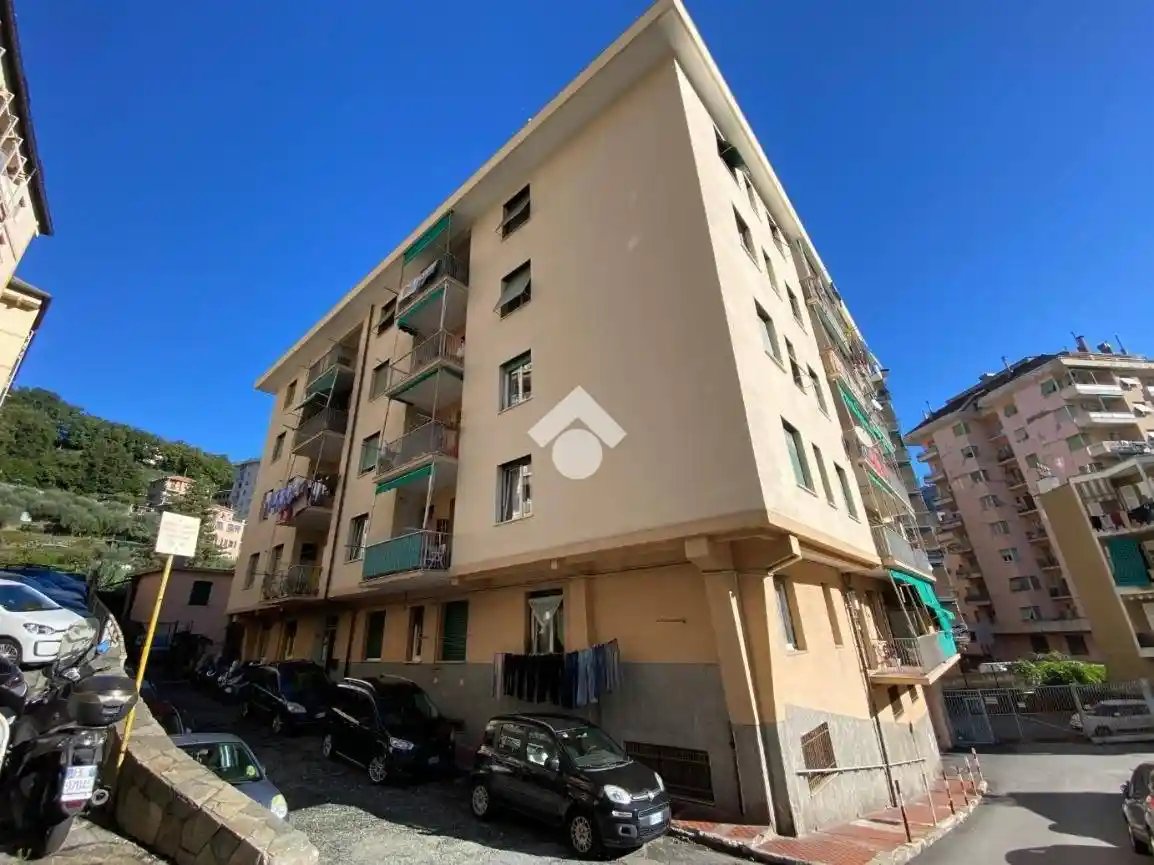 Appartamento in vendita a Genova