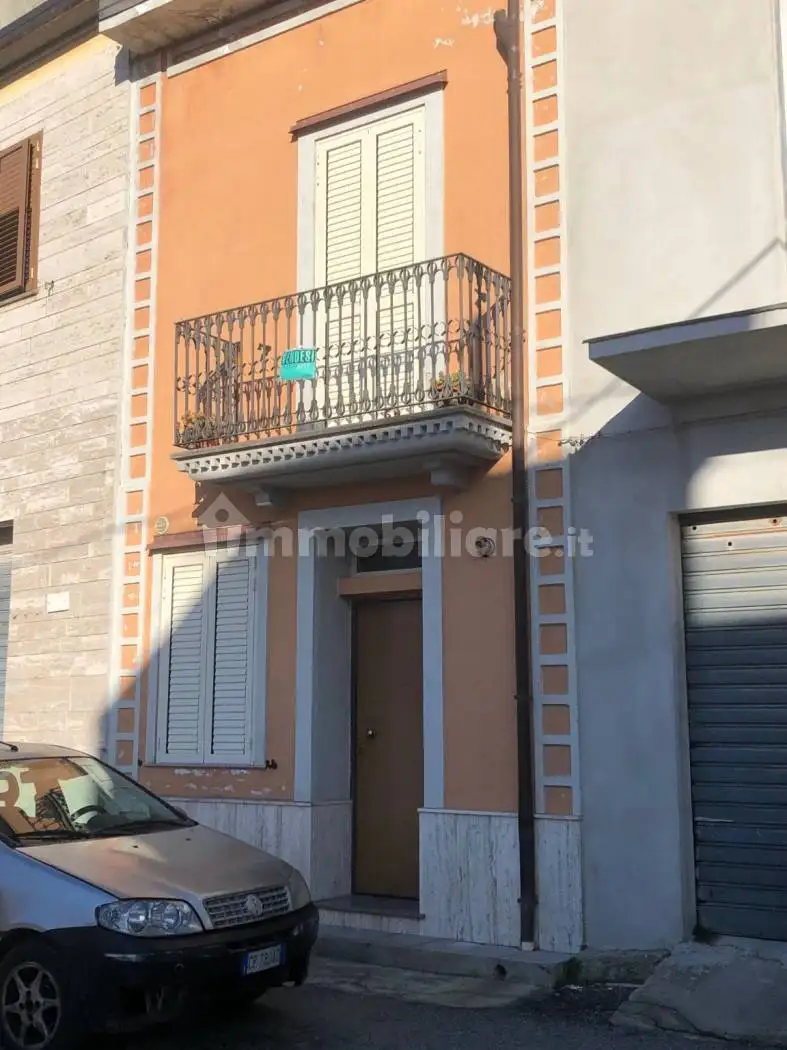 Casa indipendente in vendita a Rosarno