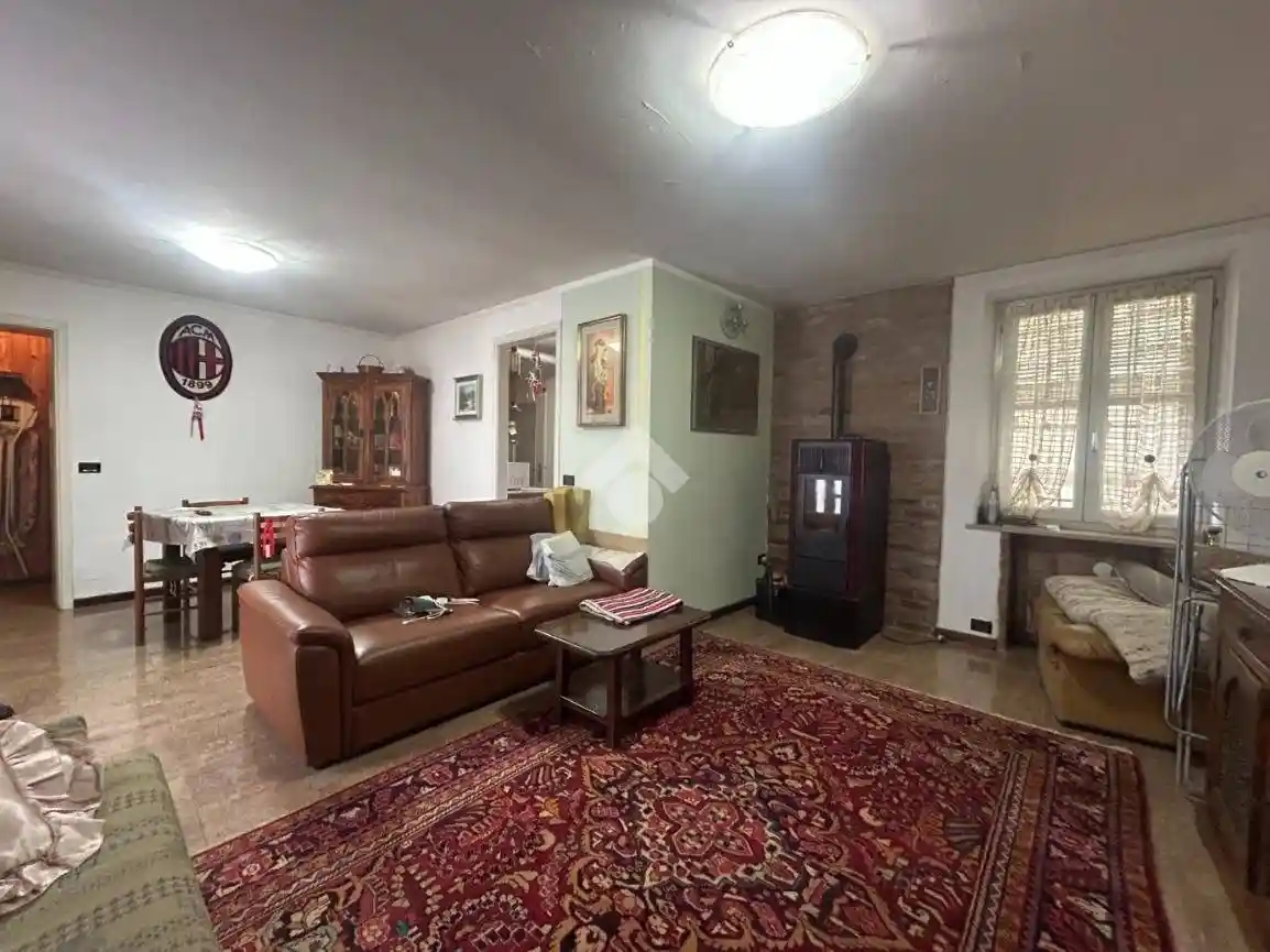 Rustico - Casale in vendita a Verolanuova