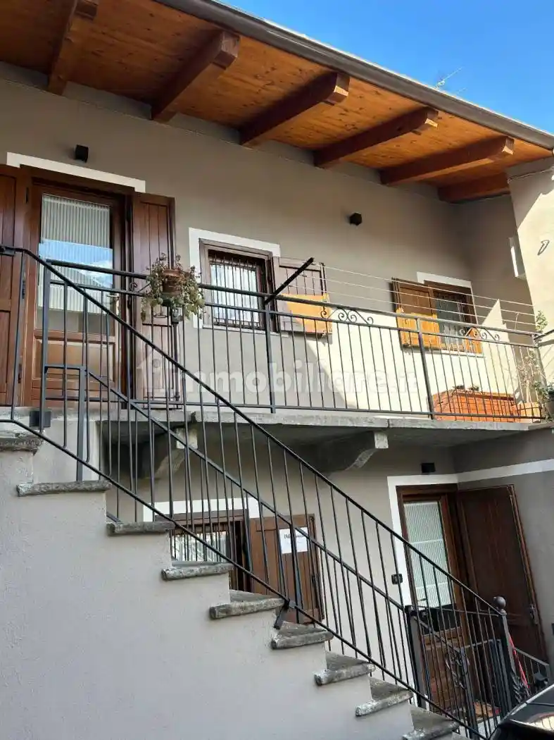 Casa indipendente in affitto a Bussoleno