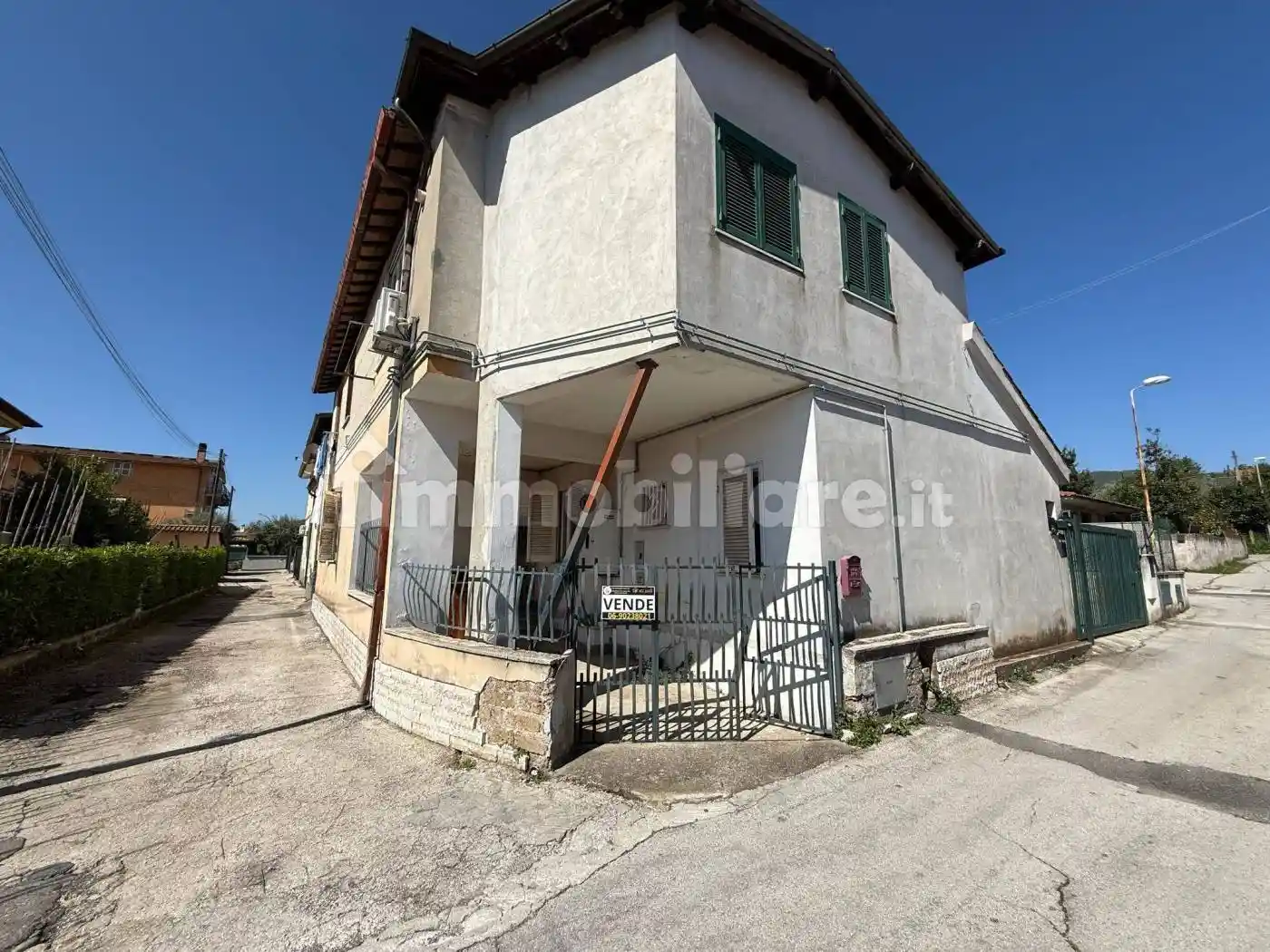 Appartamento in vendita a Lariano