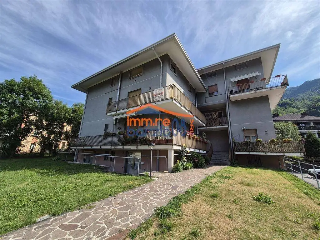 Appartamento in vendita a Introbio