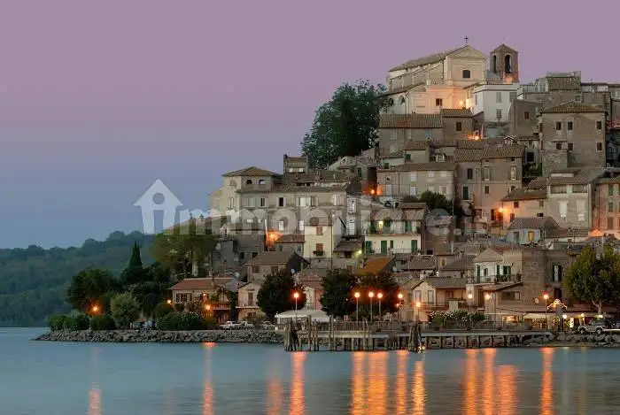 Appartamento in affitto a Anguillara Sabazia