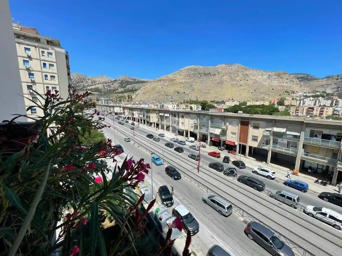 Appartamento in vendita a Palermo