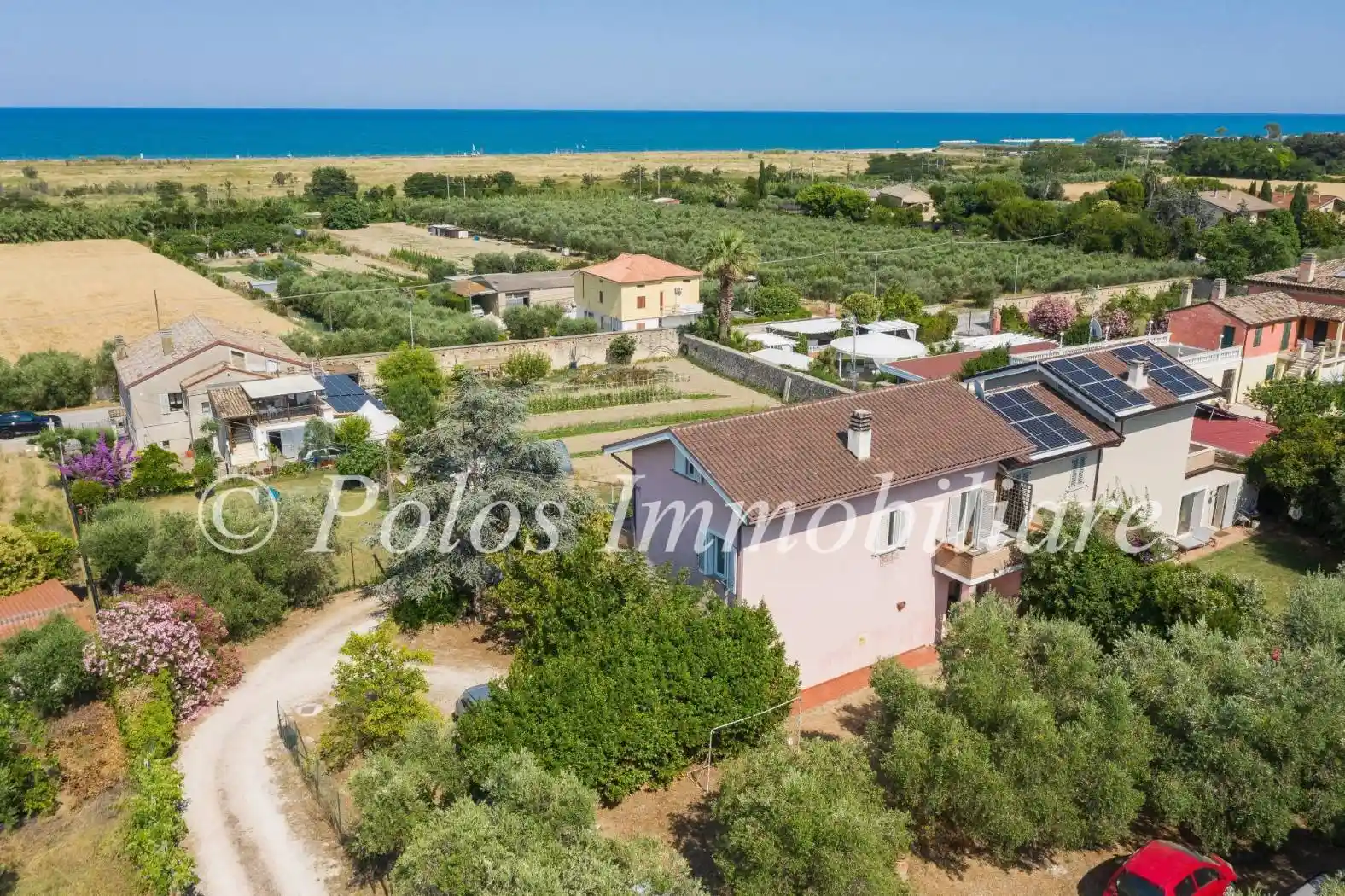Casa indipendente in vendita a Fermo