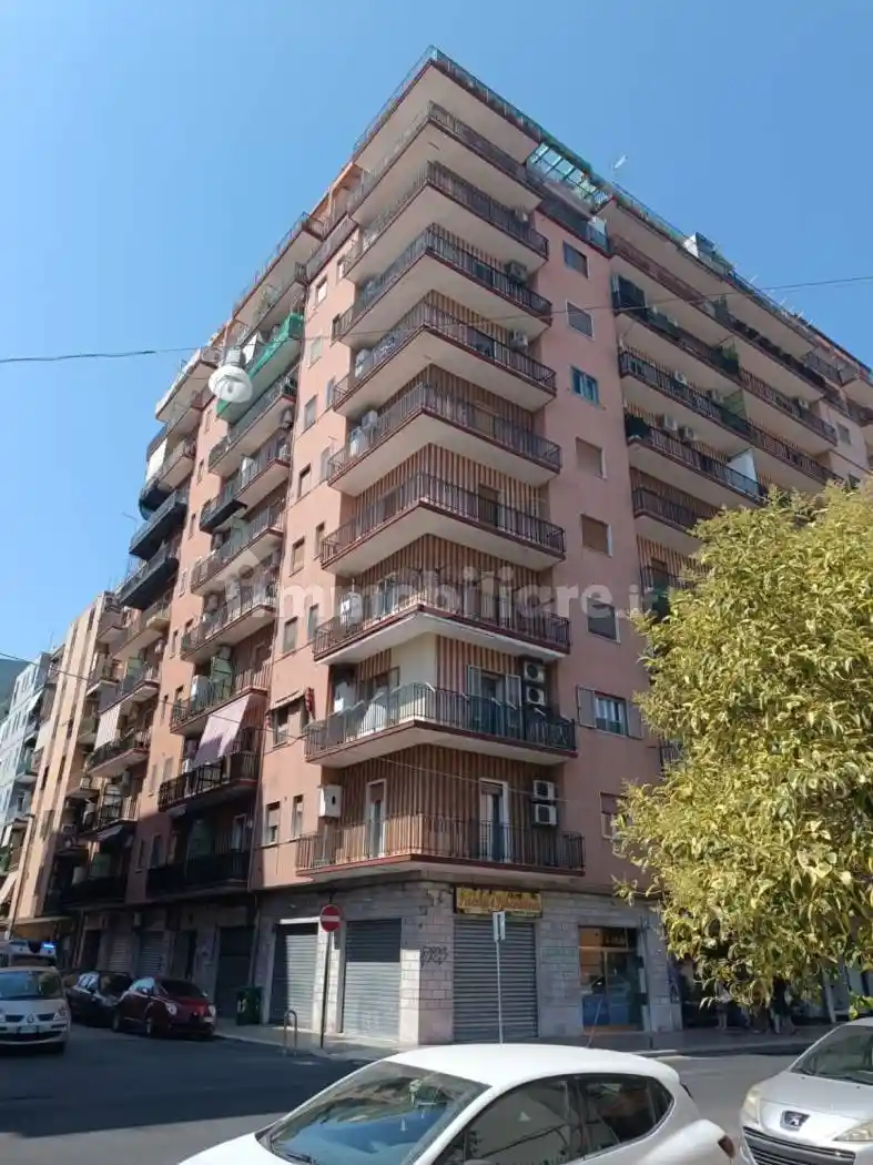 Appartamento in vendita a Taranto