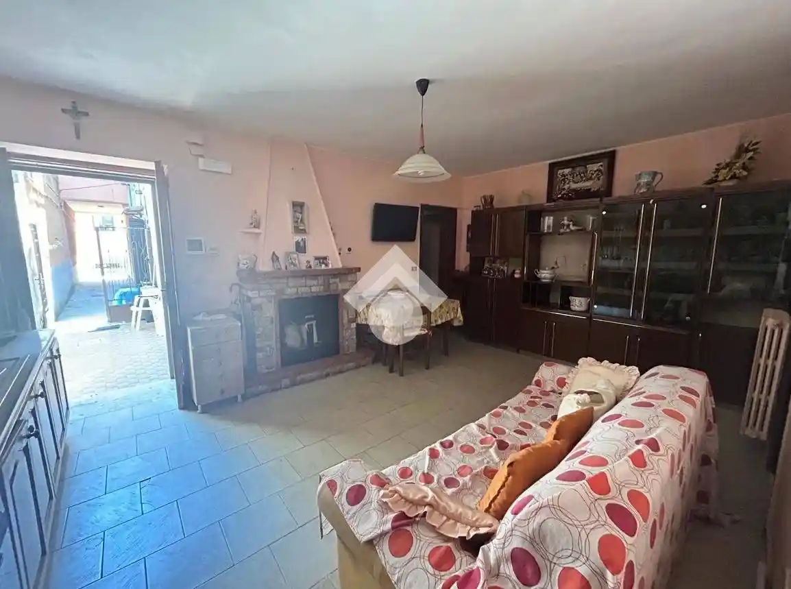 Casa colonica via Cappella Salomoni 25, Trescine, Cervinara - foto 3