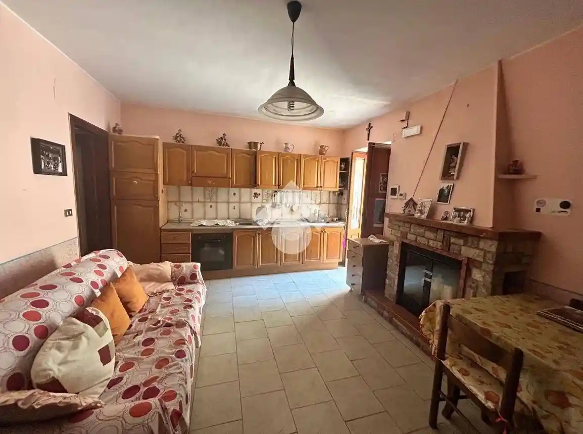 Casa colonica via Cappella Salomoni 25, Trescine, Cervinara - foto 4