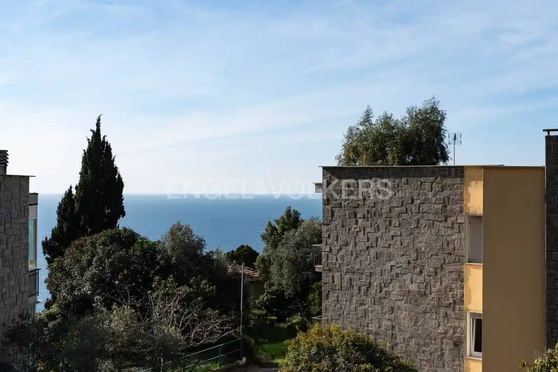 Appartamento in vendita a Imperia