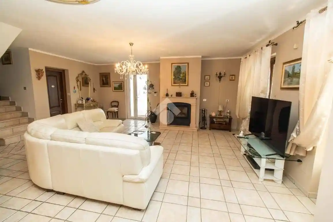 Terratetto plurifamiliare Strada Canova Pogliani 40, Cascinotta, Leinì - foto 2