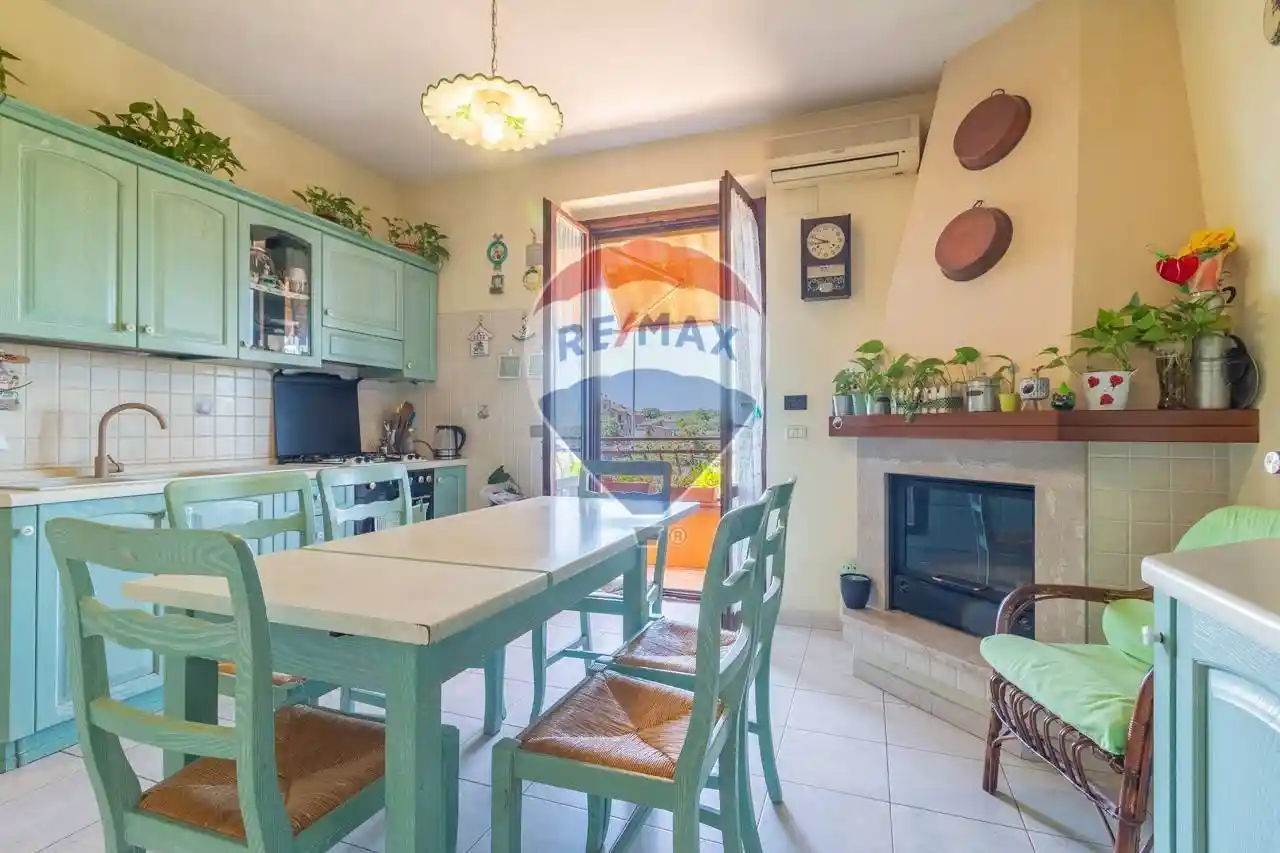 Villetta a schiera in vendita a Vetralla