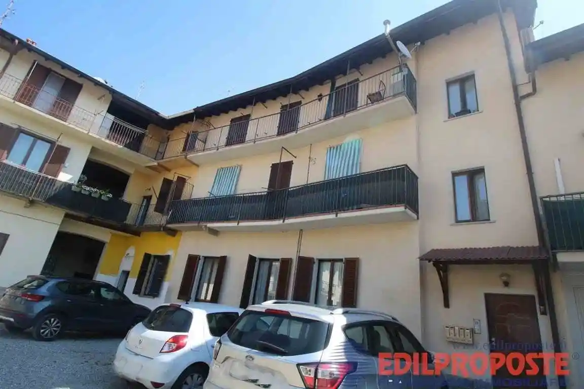 Appartamento in vendita a Misinto