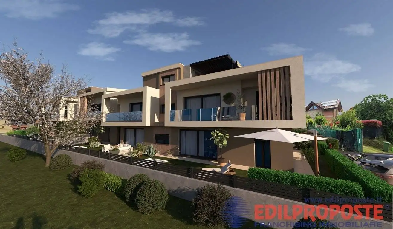 Appartamento in vendita a Misinto