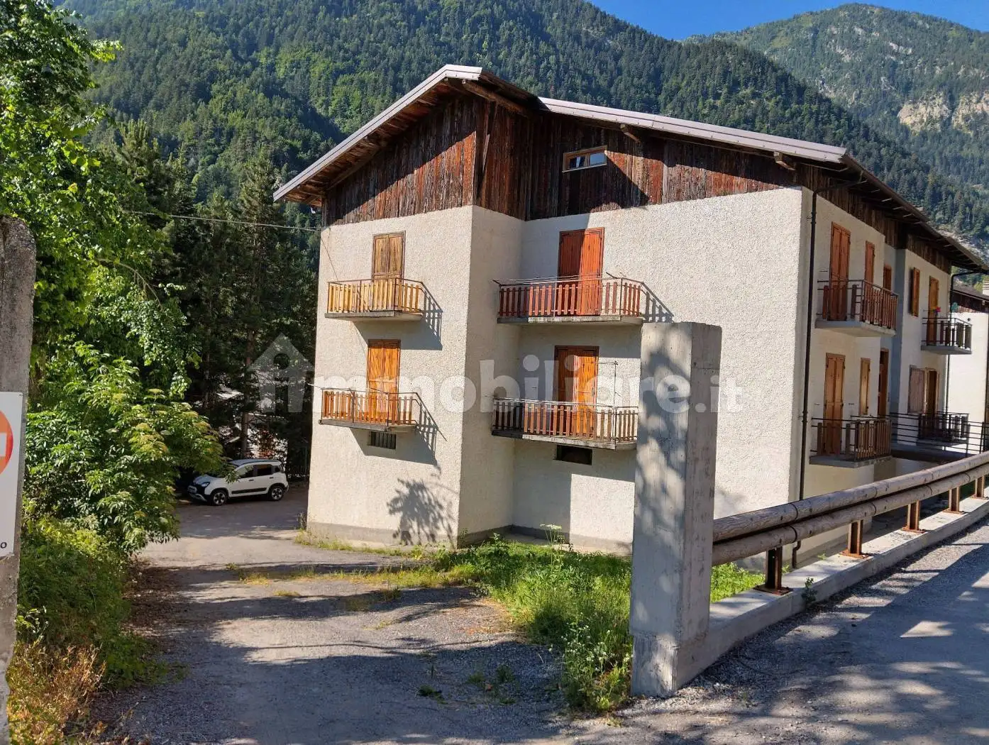 Appartamento in vendita a Prazzo