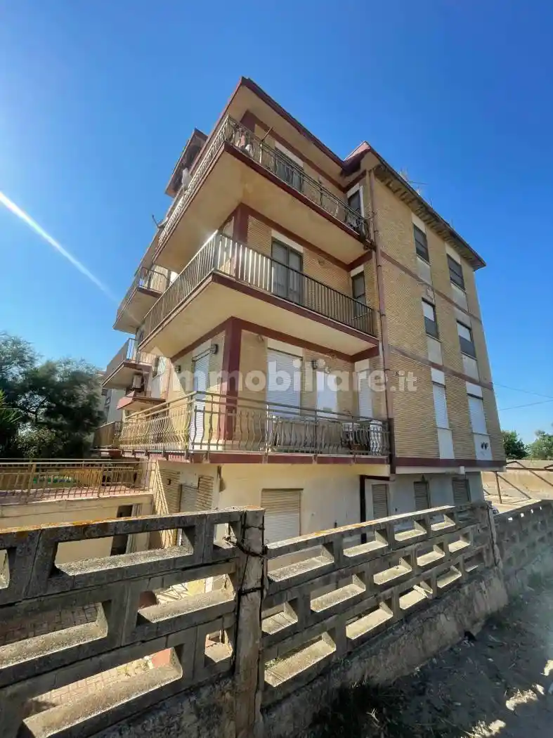 Trilocale ottimo stato, primo piano, Latina Lido, Latina - foto 2