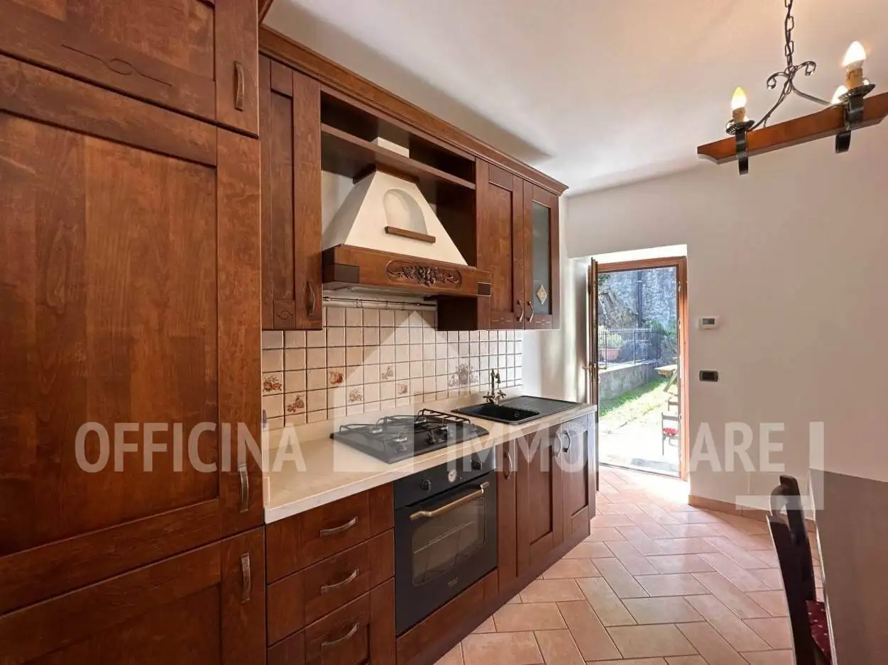 Terratetto unifamiliare via Duca D'Aosta  44, Centro, Ardenno - foto 4