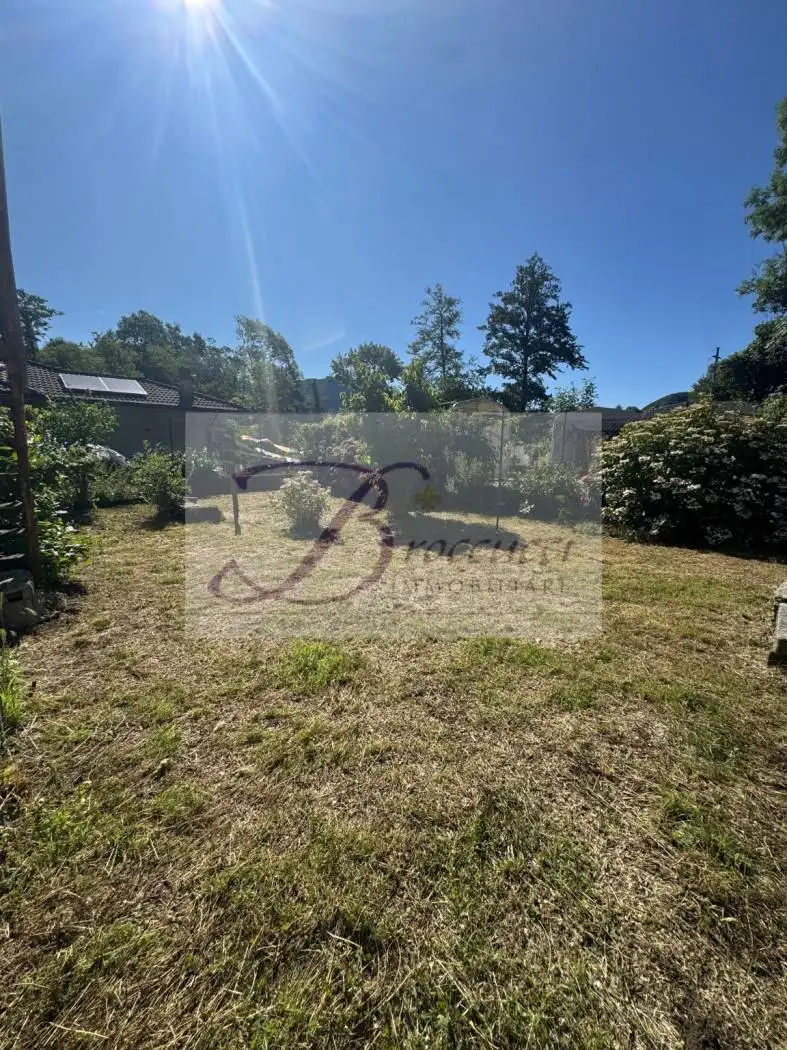 Terratetto unifamiliare 170 m², da ristrutturare, Centro, Bisuschio - foto 4