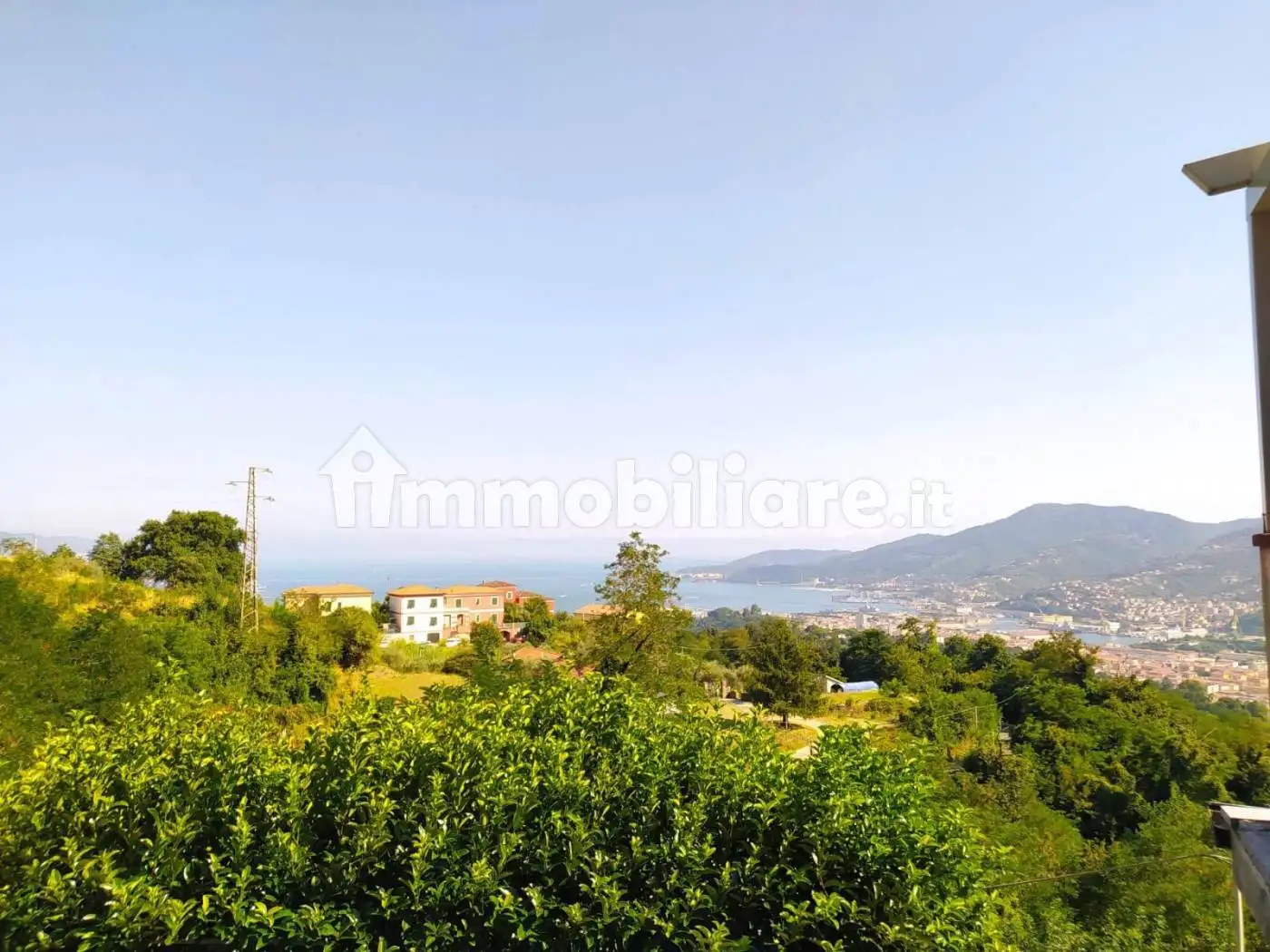 Casa indipendente in vendita a La Spezia