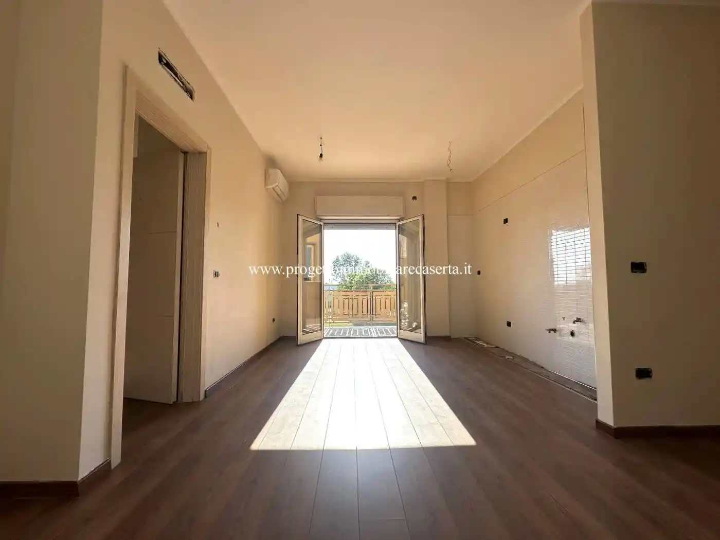 Bilocale viale Carlo III di Borbone 188, San Nicola la Strada - foto 3