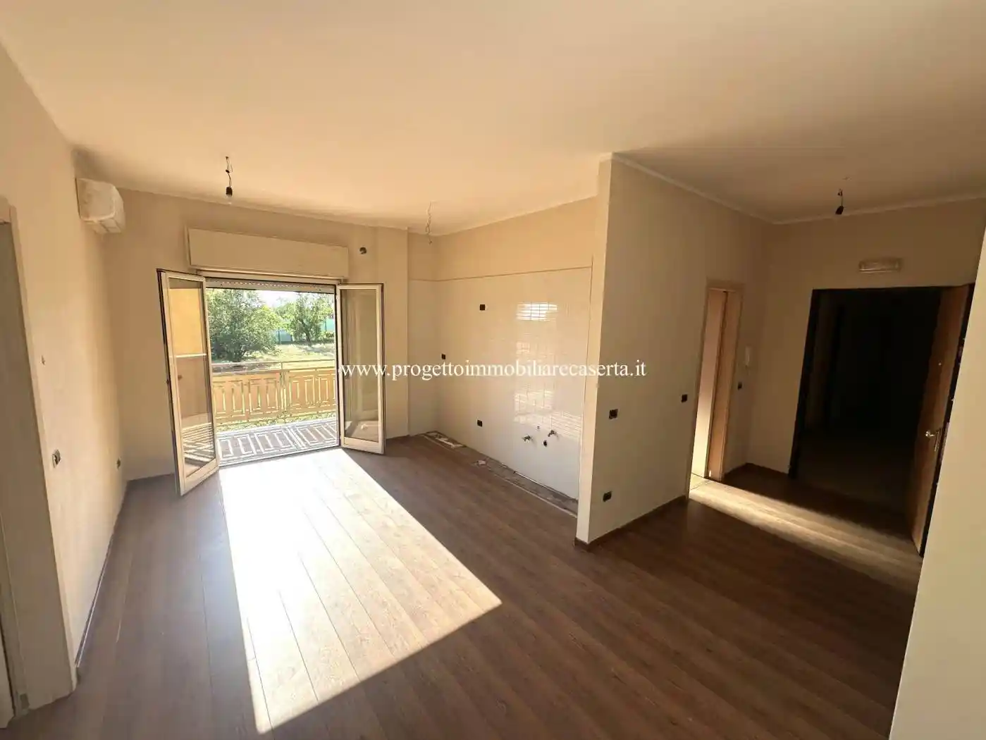 Bilocale viale Carlo III di Borbone 188, San Nicola la Strada - foto 4