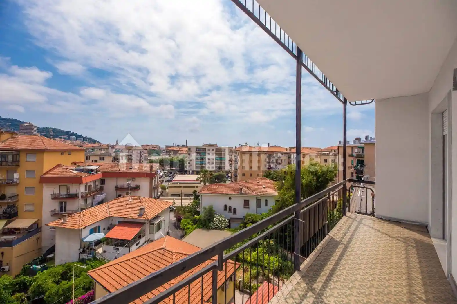 Appartamento in vendita a Imperia