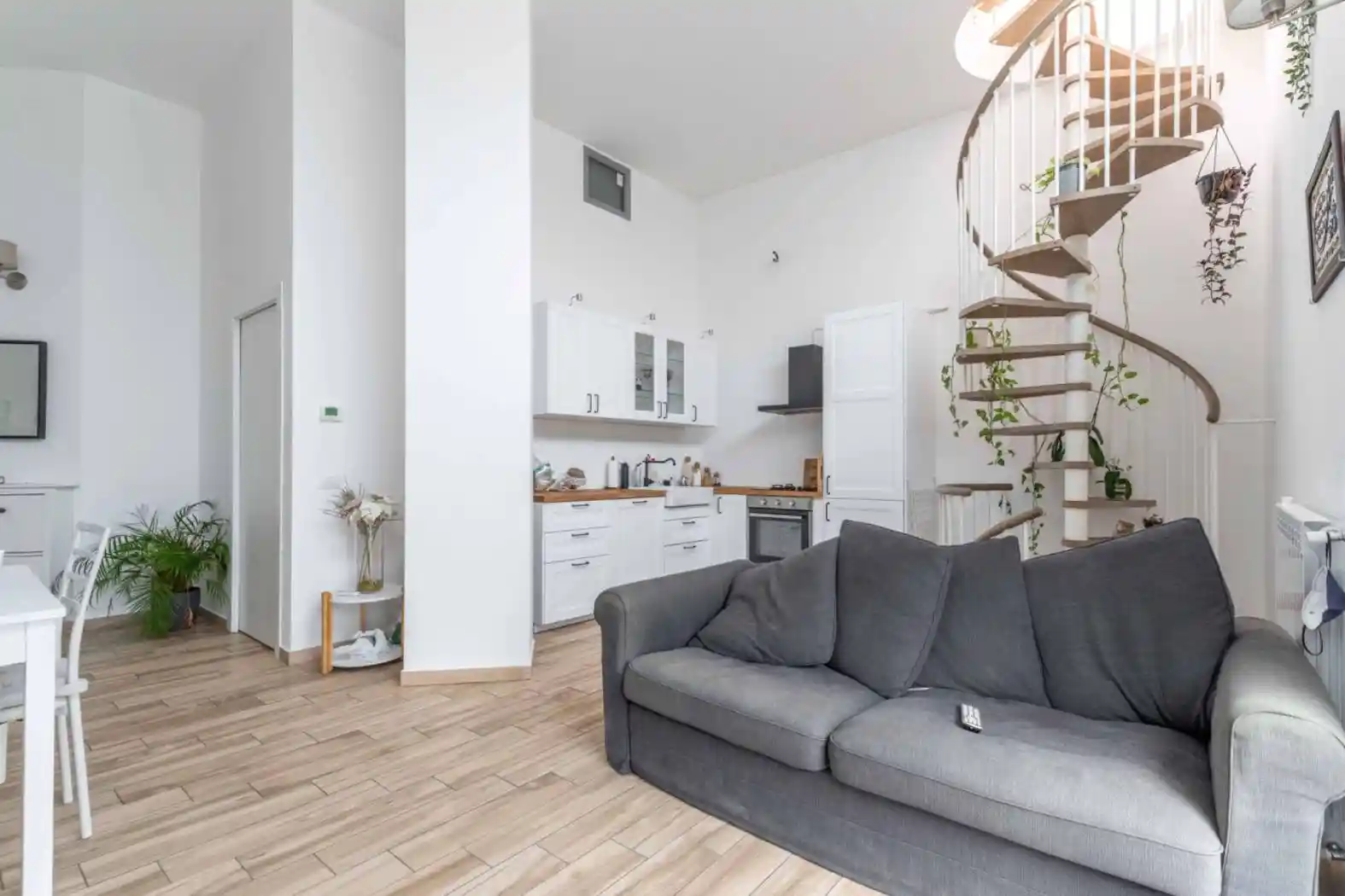 Bilocale ottimo stato, piano terra, Navigli - Darsena, Milano - foto 2