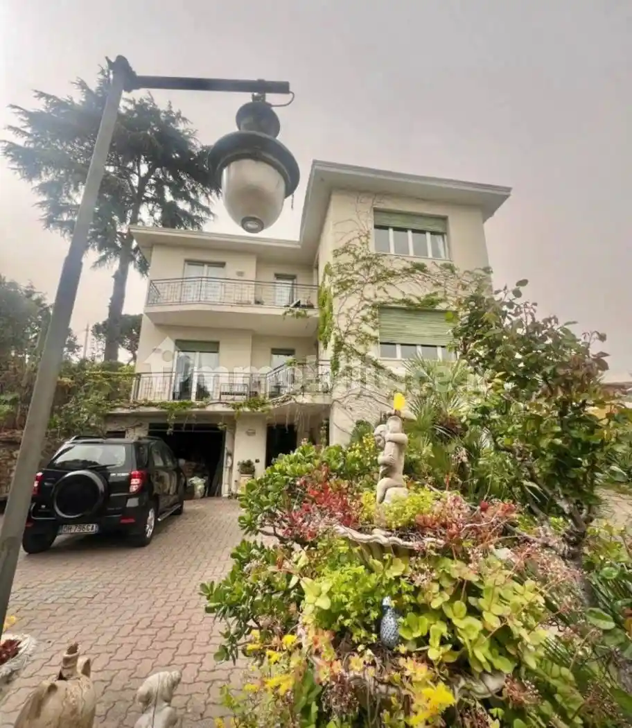 Villa in vendita a Sanremo