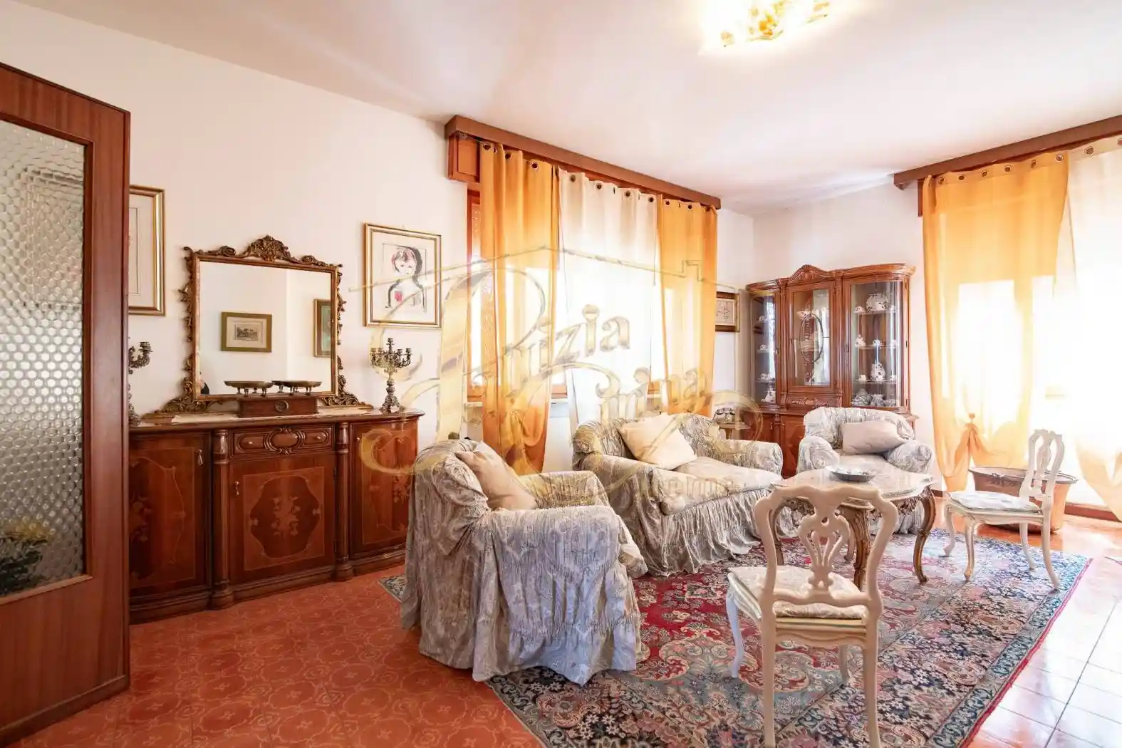 Villa in vendita a Ziano Piacentino