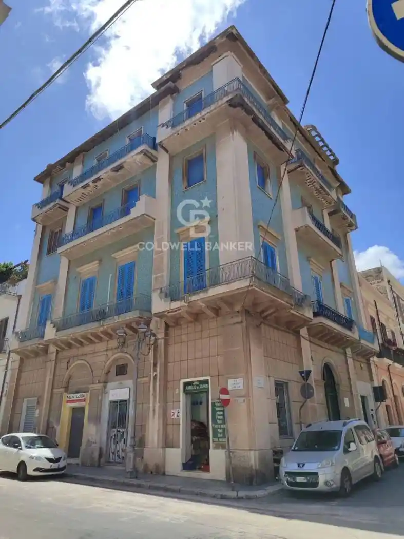 Quadrilocale via Cavour 9, Centro Storico, Brindisi - foto 2