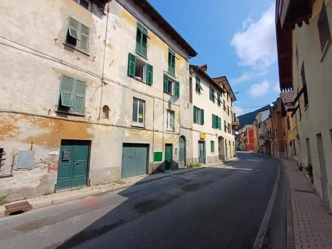 Trilocale via Roma 88, Centro, Isola del Cantone - foto 2