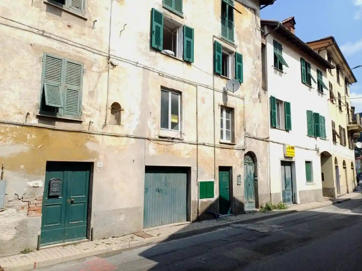 Trilocale via Roma 88, Centro, Isola del Cantone - foto 3
