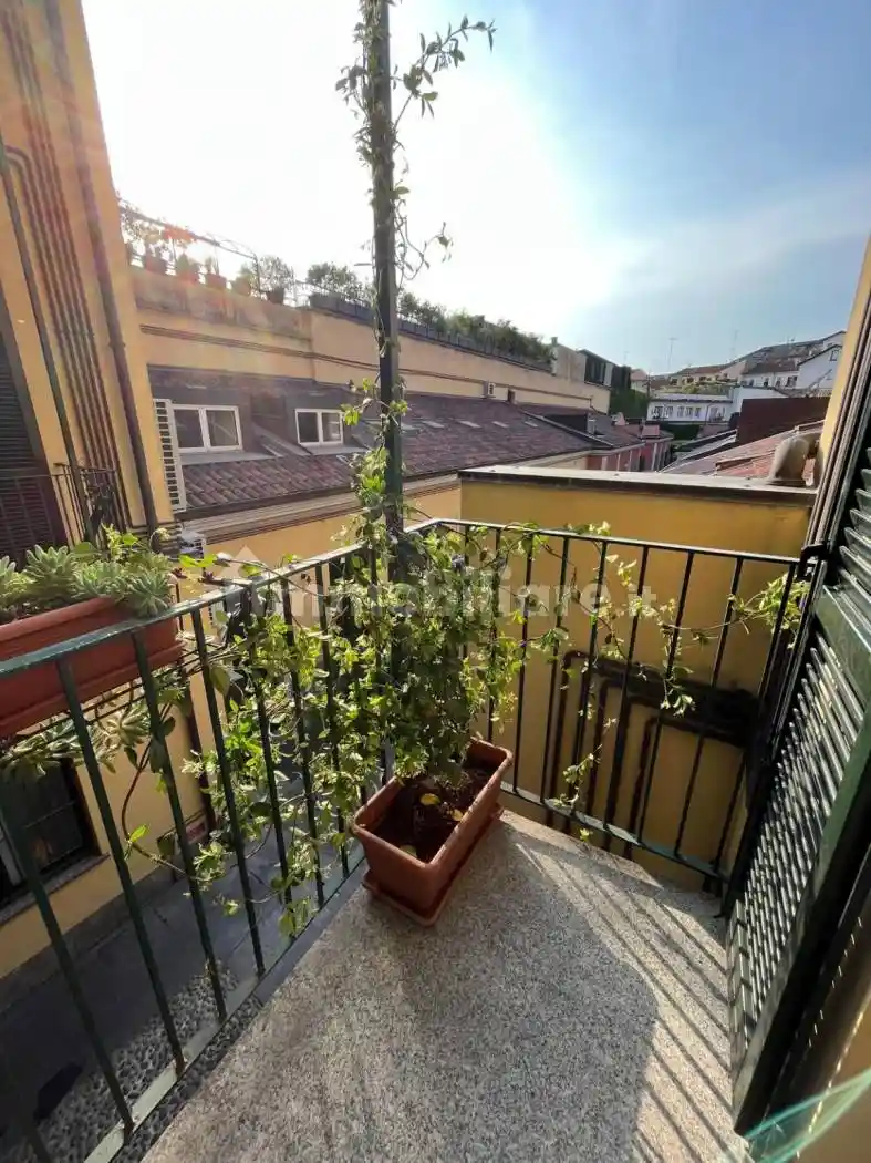 Trilocale Alzaia Naviglio Grande 36, Navigli - Darsena, Milano - foto 3