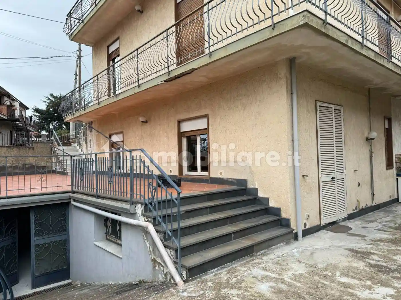 Appartamento in vendita a Pedara