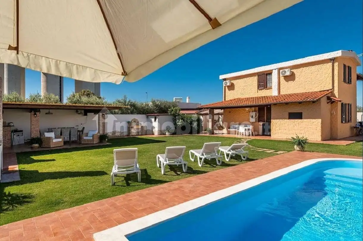 Villa in affitto a Quartu Sant'Elena