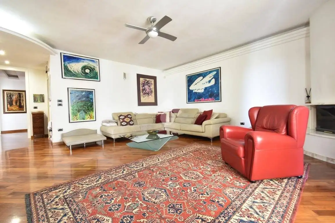 Villa in vendita a Forlì